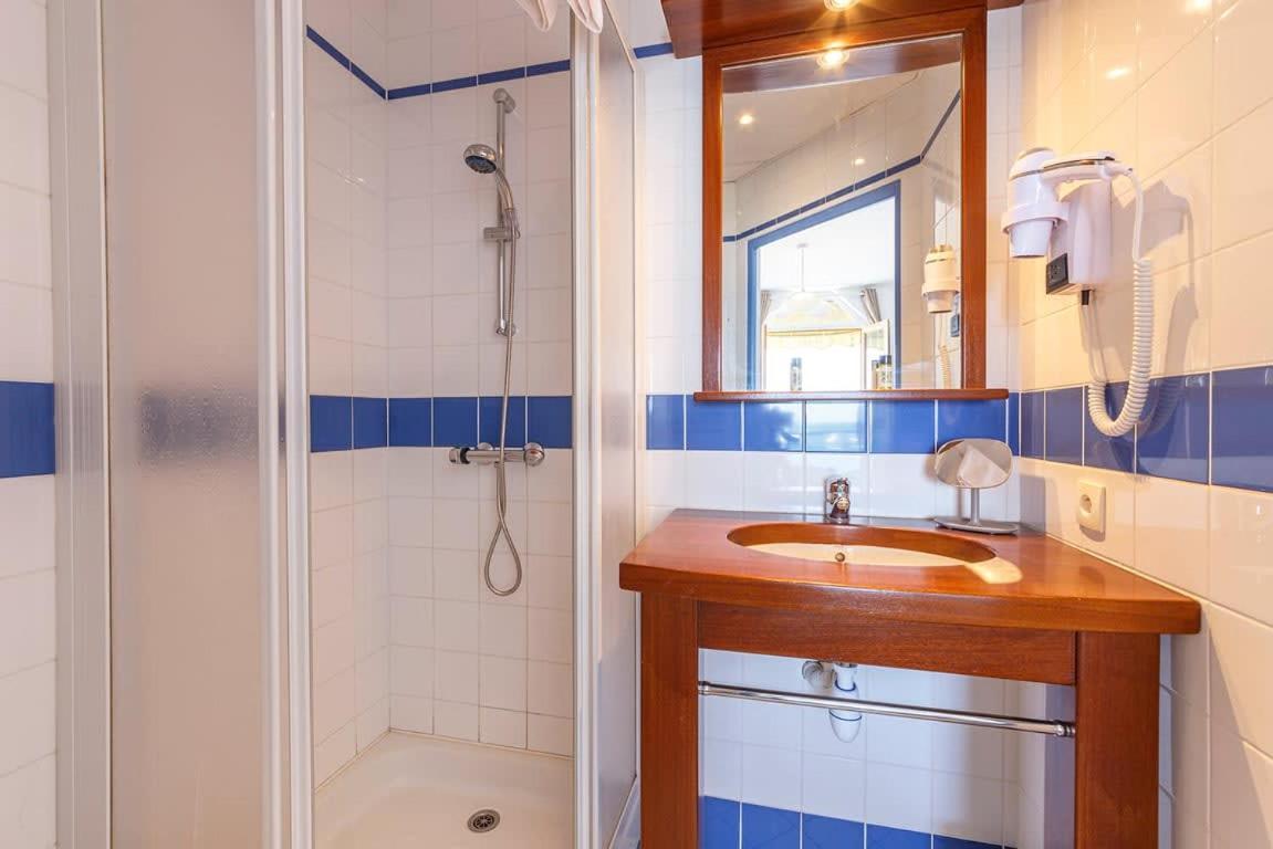 Les Pieds Dans L'Eau - Appartment 1 - Vue Mer Cancale Kültér fotó